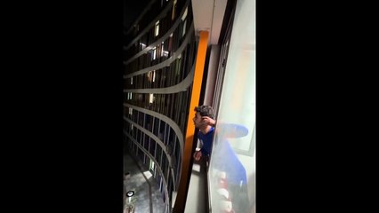 Icardi'nin galibiyet getiren golü sonrasında KYK'da bir öğrenci cama çıkıp anons yaptı