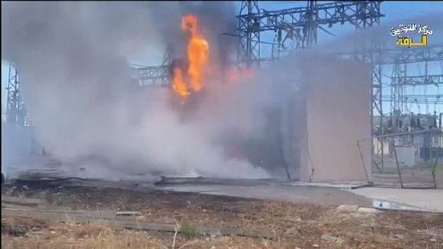 Türk Silahlı Kuvvetleri'nin PKK/YPG'ye ait bölgeleri vurması üzerine YPG terör örgütü sözcüsünden Rusya ve ABD'ye yardım çağrısı