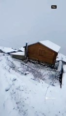 Rize'nin yüksek kesimleri karla kaplandı. Görüntüler Huser Yaylası'ndan...