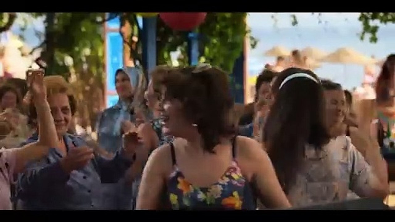 Ata Demirer'in 'Bursa Bülbülü' seyircisiyle buluştu