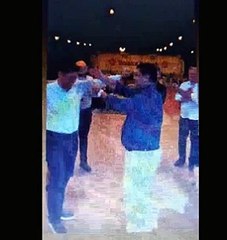 Antalya’da orman yangınları devam ederken AKP’li başkanlar düğünde göbek attı dolar saçtı