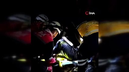 Helikopter kazasında bir kişinin kurtarılma görüntüleri ortaya çıktı