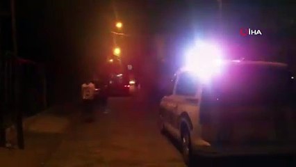 Park halindeki otobüs bir anda yandı