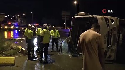 Kayseri’de gece vardiyasına giden işçi servisi devrildi: 6 yaralı