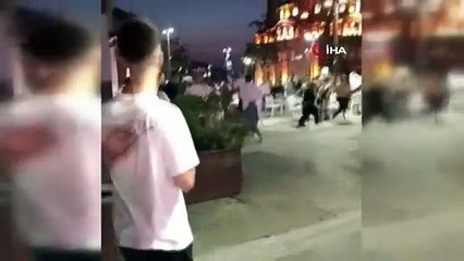 Kavgada karşı tarafa kılıçla saldırdı