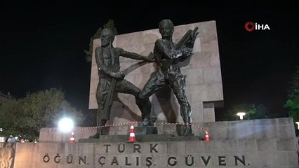 Ankara'da Güvenpark anıtı ateşe verildi