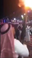 Magandalıkta çığır açtı Dans ederken arkadaşını silah ile kafasından vurdu, hiçbir şey olmamış gibi dansına devam etti