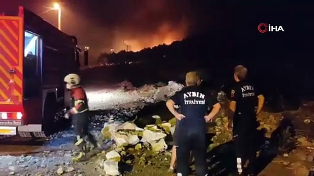 Aydın’da makilik yangını geceyi kızıla boyadı. Alevler yerleşim bölgesine ulaştı