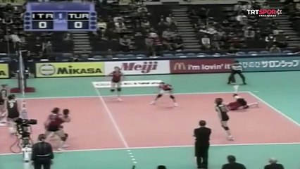 Siyasal islamcıların voleybolcu kızlarımızdan nefretinin nedeni işte o sevgi. Fatih Altaylı açıkladı