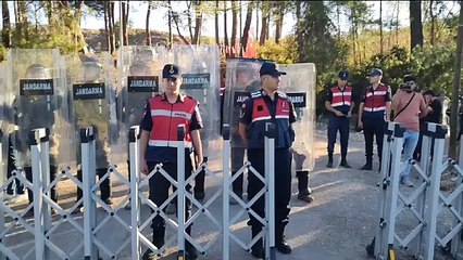 Akbelen’de halkın nöbet alanını karakol yaptılar. Güler misin ağlar mısın