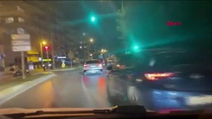 Biri bu gençlere ‘dur’ desin! Patenle ölümüne yolculuk kamerada
