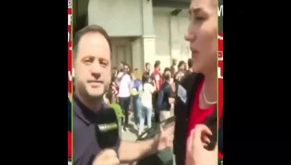 Röportaj veren Hande Baladın’dan muhabire uyarı: Dokunma