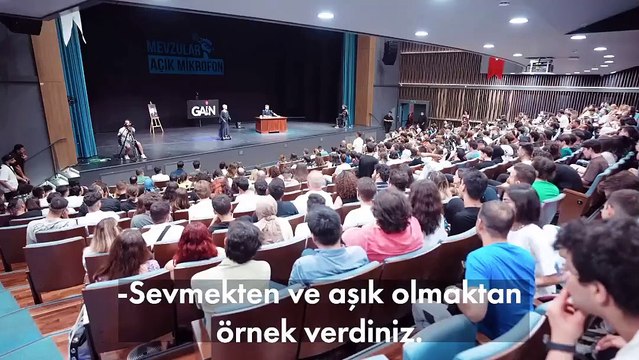 Yapay zeka Sophia İnsanlar zavallı insan olmak istemem dedi. Oğuzhan Uğur'un cevabı sosyal medyayı salladı