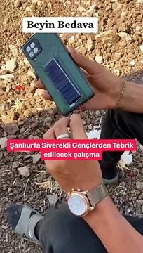 Siverekli çocuk güneş enerjisiyle cep telefonunu şarj etti. Dahiyane buluş