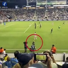 Messi'ye saha içinde bile özel koruma. Rakipleri müdahale etmeden önce tekrar düşünecek