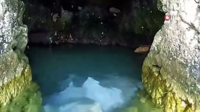 Van Gölü’nde suların çekilmesiyle ortaya çıktı. Görenler gözlerine inanamadı