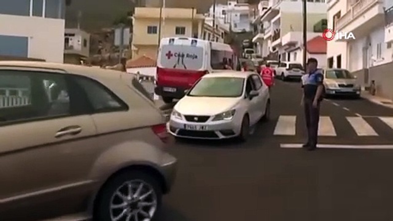 Meşhur Kanarya Adaları kül'e döndü