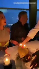 Petek Dinçöz'e eşinden göz kamaştıran hediye. 1'nci evlilik yıldönümünü kutladılar