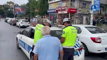 Kadıköy'de taksi denetimi. Sürücülere ceza kesildi