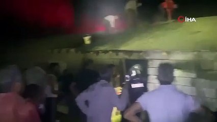 Yüksekova’da ahır yandı. Yangında maddi zarar oluştu