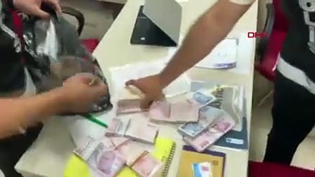 Hastalarından bıçak parası isteyen doktorun muayenehanesinden deste deste para çıktı