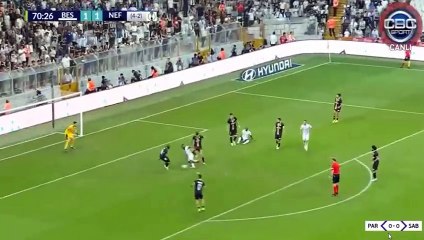 Azerbaycanlı spikerin Muleka'nın attığı gole tepkisi gündem oldu