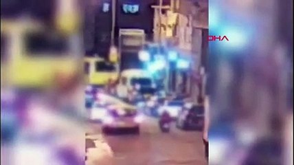 İstanbul’da akılalmaz olay: Balkondan atılan tüp kafasına düştü
