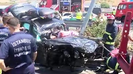 Lastiği patlayan TIR cipe çarptı, anne ve çocuğunu hayattan kopardı