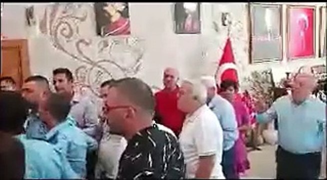 AKP’li başkandan İYİ partili üyeye yumruklu saldırı