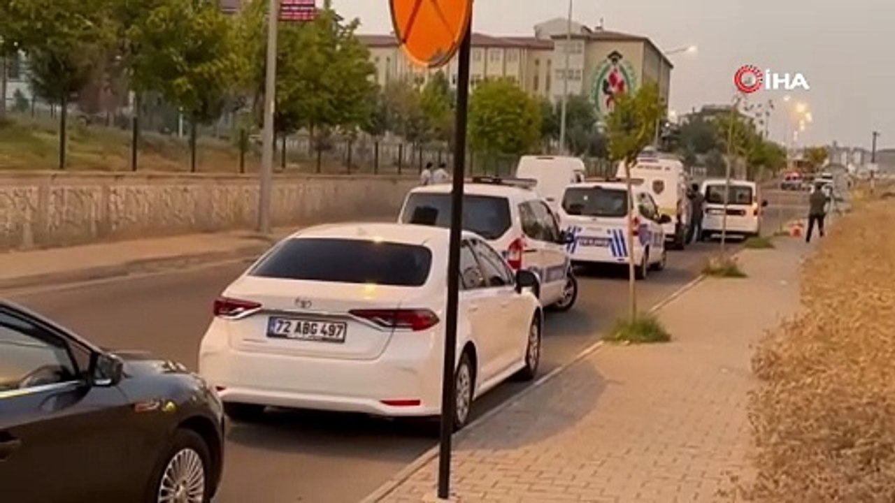 Fünye ile patlatılan şüpheli valizden kefen çıktı