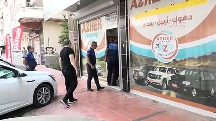 Türkçe olmayan tabelaları indirdiler. Bravo bu belediyeye