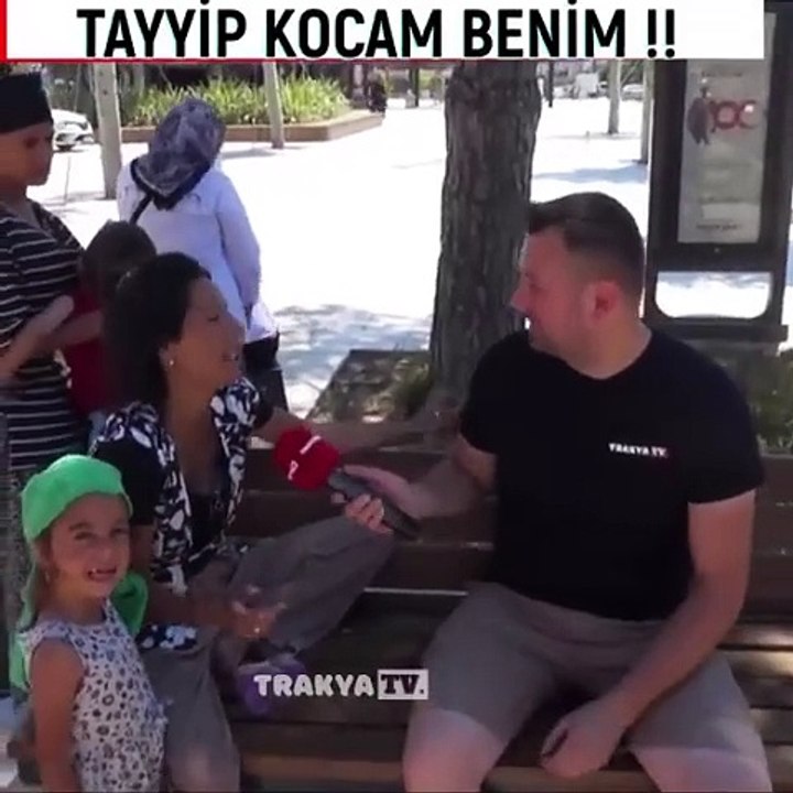 Mikrofon uzatılan bir kadın kendinden geçti: Tayyip kocam benim, sevgilim, hayatımın anlamı. Aşığım ona