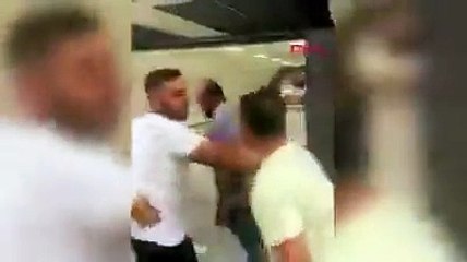 13 yaşındaki kızı telefonla videoya çekti. Yolcular videoyu telefonda bulunca ortalık karıştı