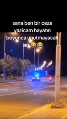 Polis kovaladığı motorculara böyle bağırdı ‘Sana bir ceza yazacağım hayatın boyunca unutmayacaksın’