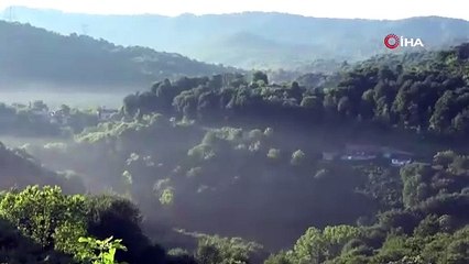 Bayram sabahı evlerden silahlar ateşlendi