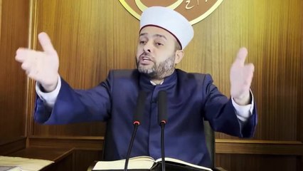 Atatürk ve Cumhuriyet düşmanı sözde hoca bu kez de TİP'li Sera Kadıgil'i tehdit etti