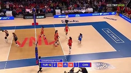 İşte Filenin Sultanları'na şampiyonluğu getiren sayı