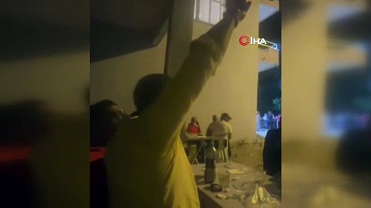 Bu nasıl asker eğlencesi. Havaya ateş açıldı korkulu anlar yaşandı