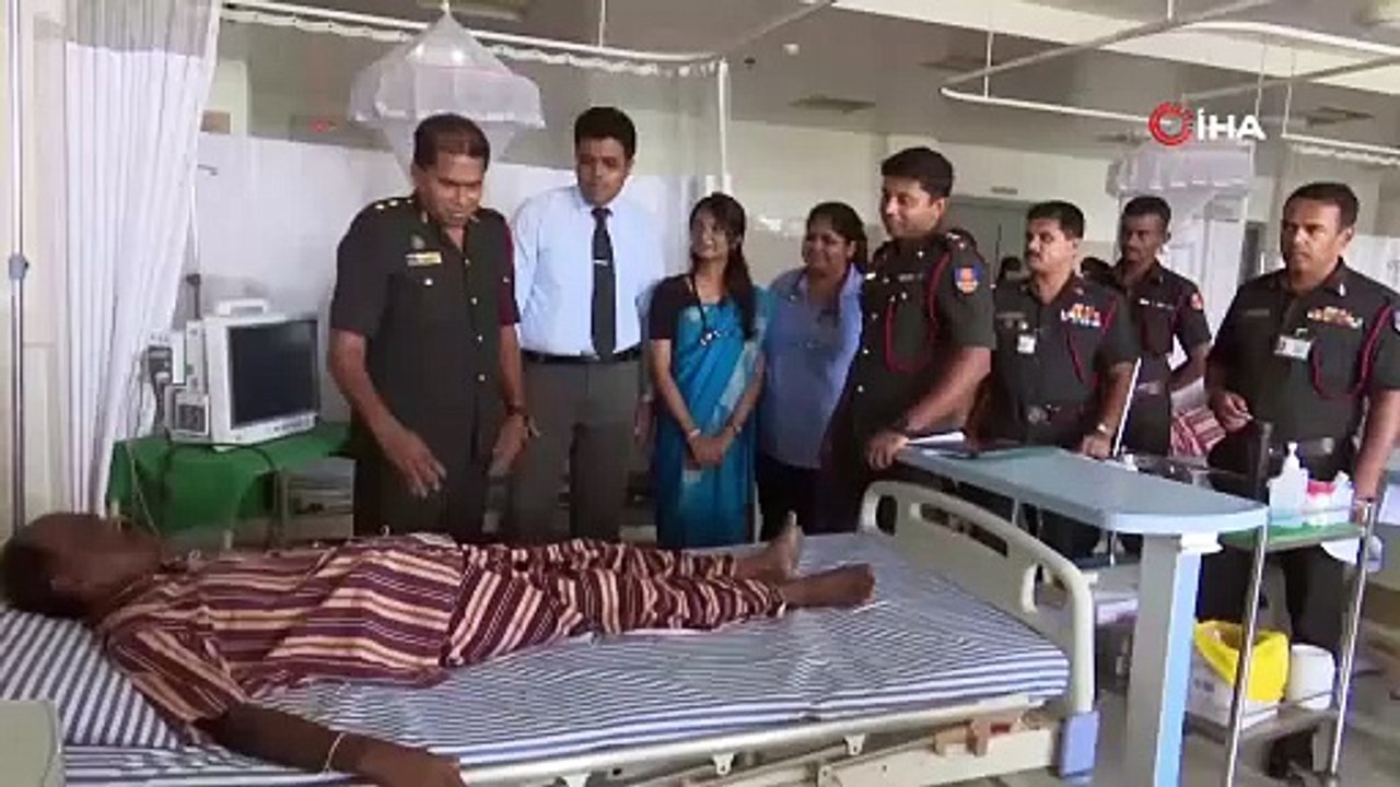 801 gram ağırlığında böbrek taşı çıkarıldı. Dünya rekoru