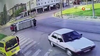 Tarım işçilerini taşıyan minibüs devrildi