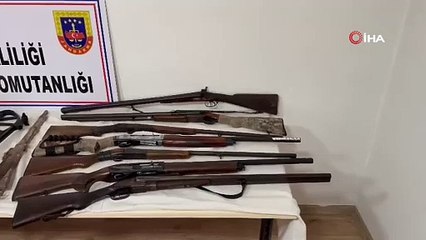 Müze gibi evi jandarma bastı