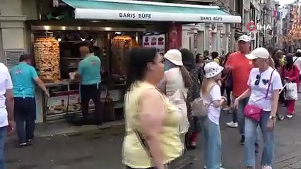 Taksim'de bayram yoğunluğu. Araplar akın etti