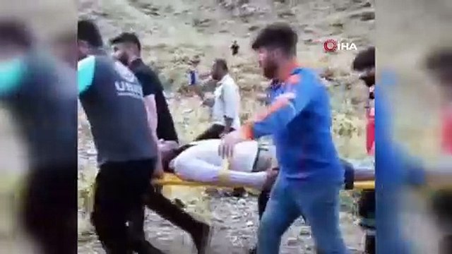 Attan düşen vatandaş ambulans helikopterle kurtarıldı