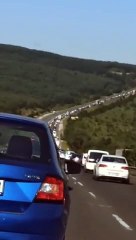 Bodrum'a iki günde 35 bin araç girdi. Binlercesi de yollarda