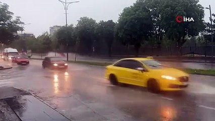 Sivas’ta cadde ve sokaklar göle döndü