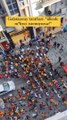 Galatasaray taraftarından İstiklal Caddesi'nde mülteci protestosu. Taksim'i inlettiler