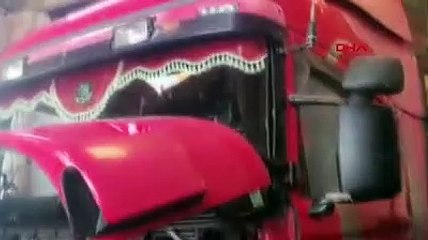 10 ilde 'Fren' operasyonu! Oto kaçakçılığı şebekesi çökertildi: 12 gözaltı