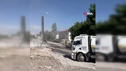Koca bina tek dokunuşla yerle bir oldu