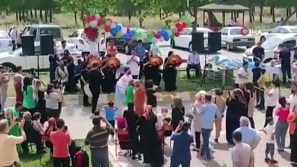 Kanser hastaları halay eşliğinde böyle moral buldu