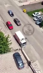 Yetenekli tamirciden akıl almaz araç tamiri